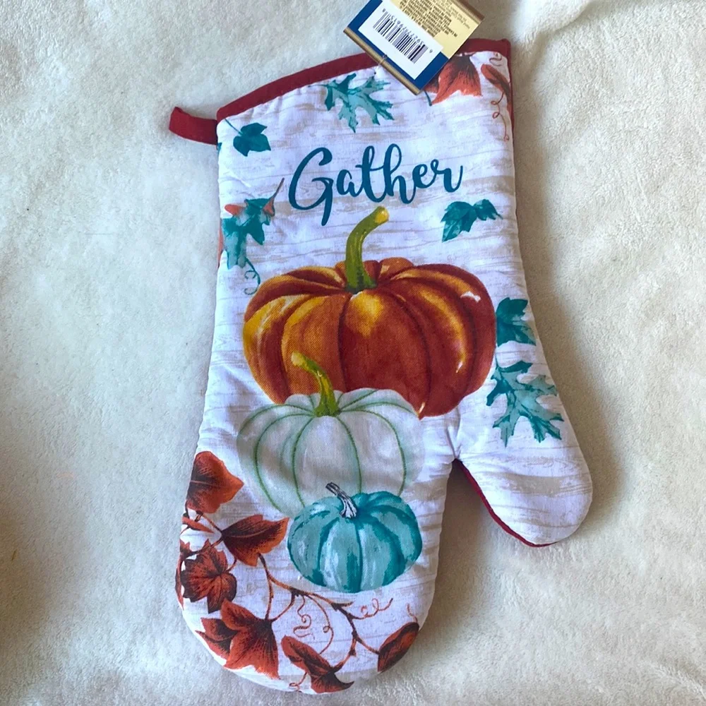 Gather Themed Thanksgiving Pumpkin Kitchen Linen Bundle